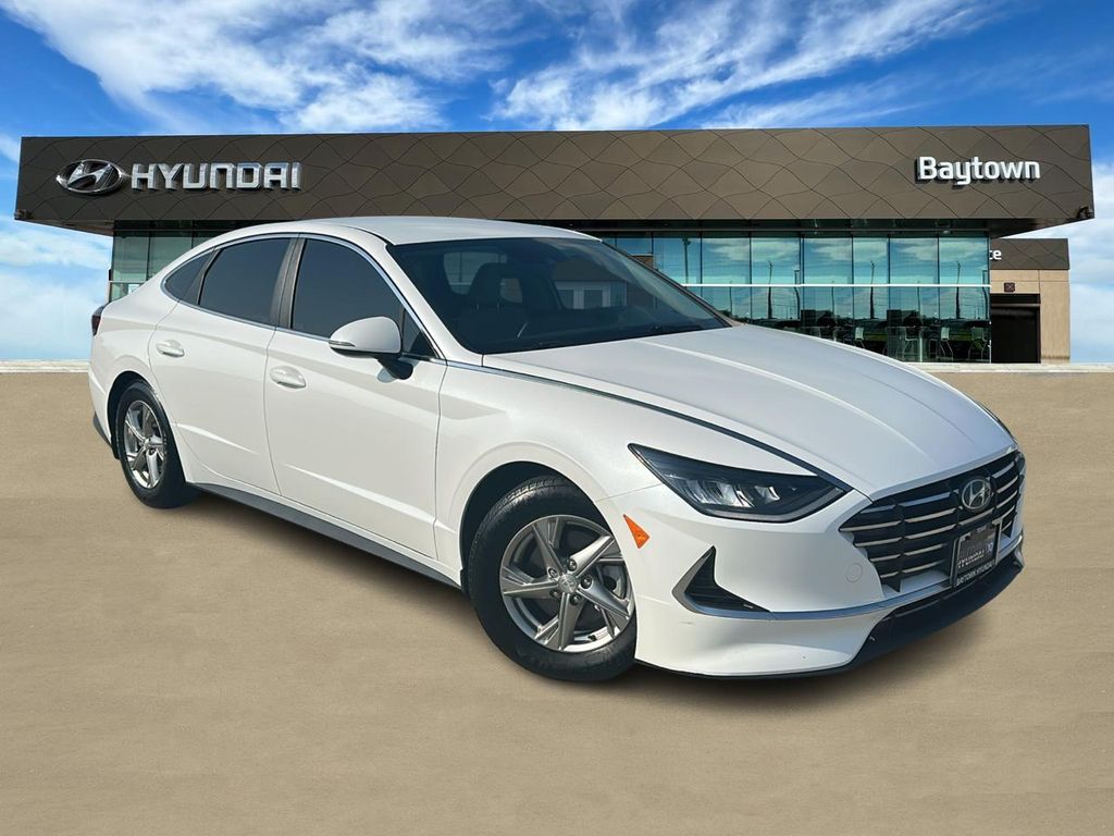 2022 Hyundai Sonata SE Gray at DeMontrond Ford