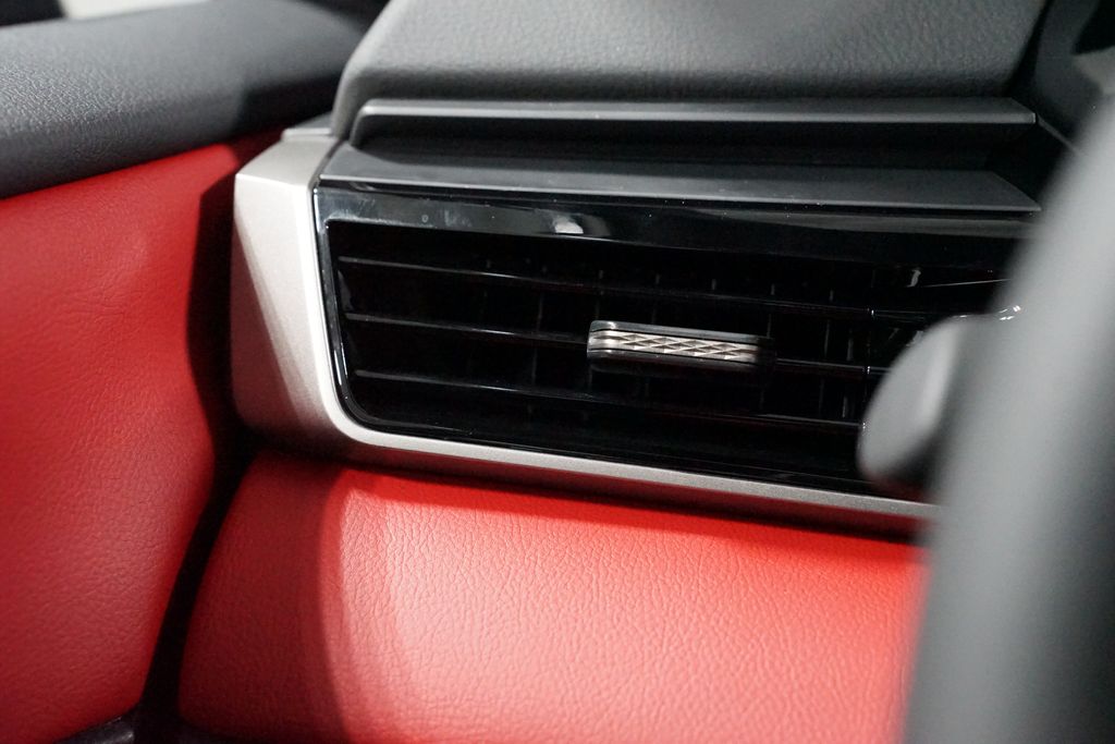 2025 Toyota Camry XSE 26