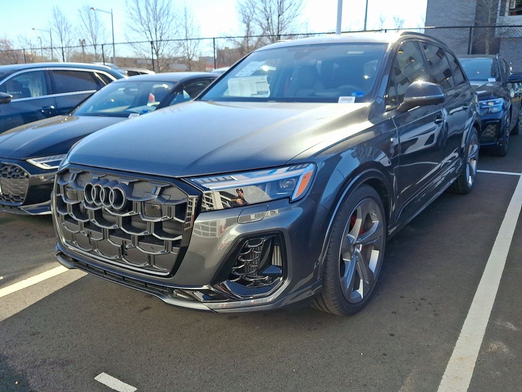 Thumbnail: 2026 Audi Q7 - 1