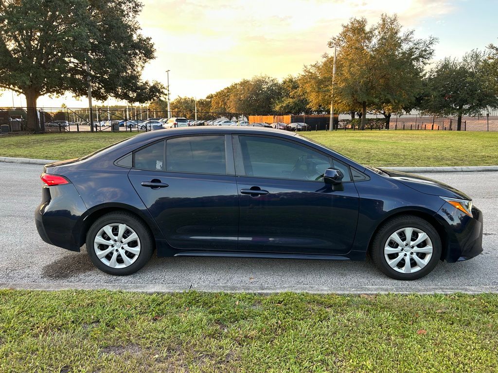 Thumbnail: 2022 Toyota Corolla - 6