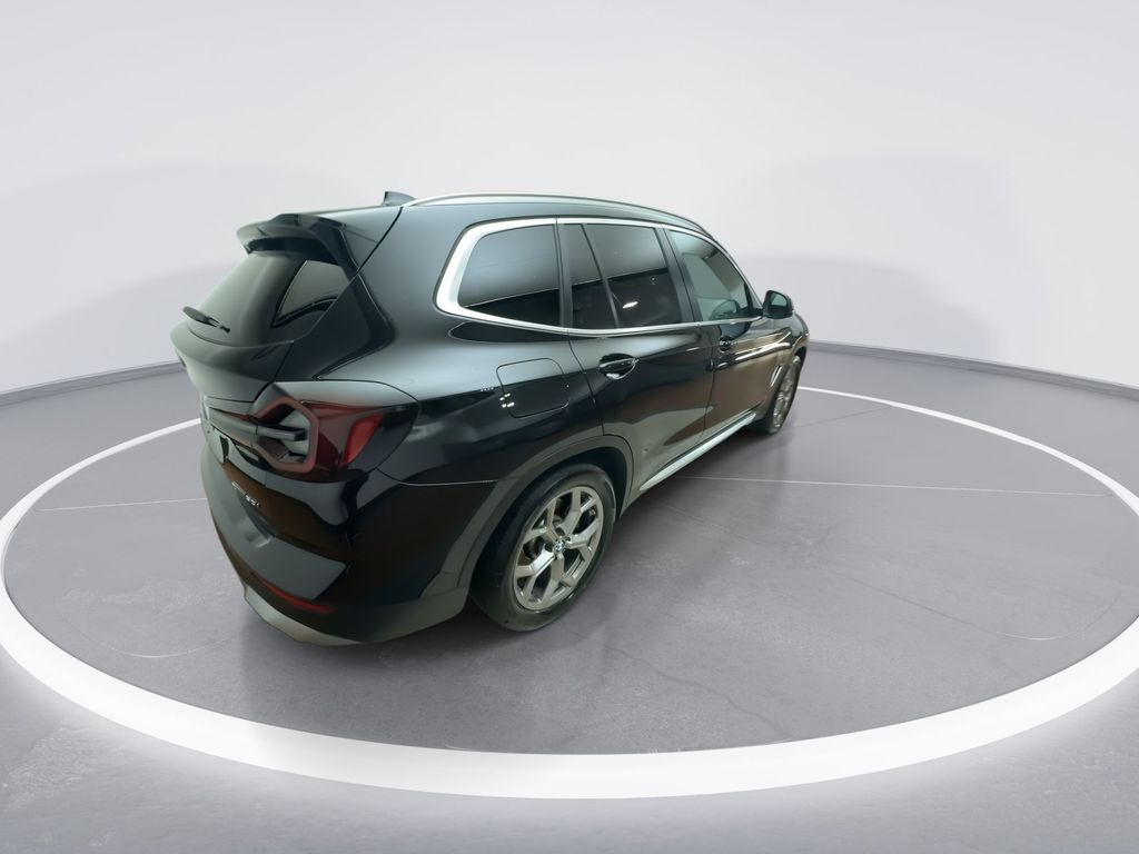 2022 BMW X3 xDrive30i 8