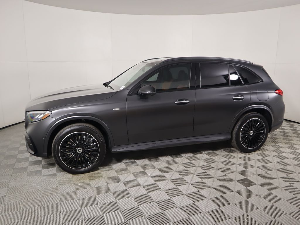 Thumbnail: 2025 Mercedes-Benz GLC - 8
