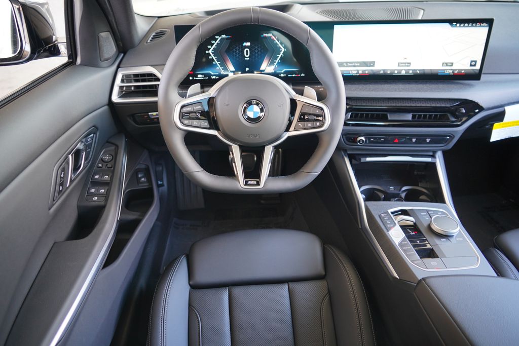Thumbnail: 2026 BMW 3 Series - 15
