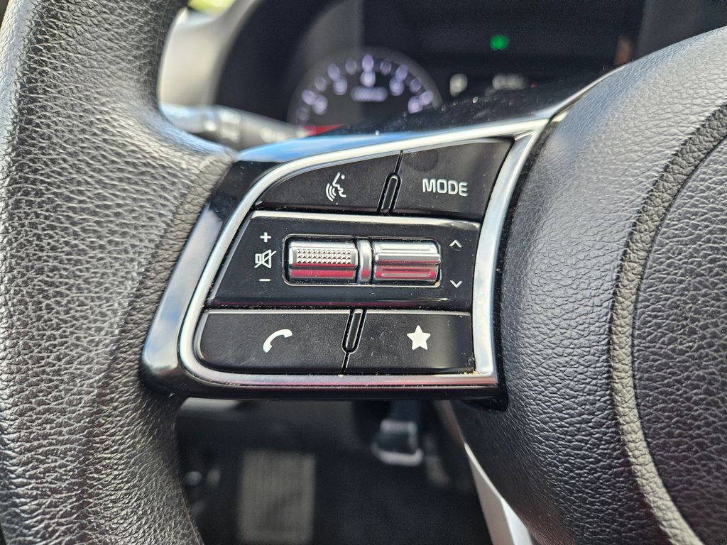 Thumbnail: 2023 Kia Forte - 19