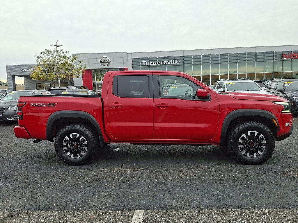 Thumbnail: 2024 Nissan Frontier - 7