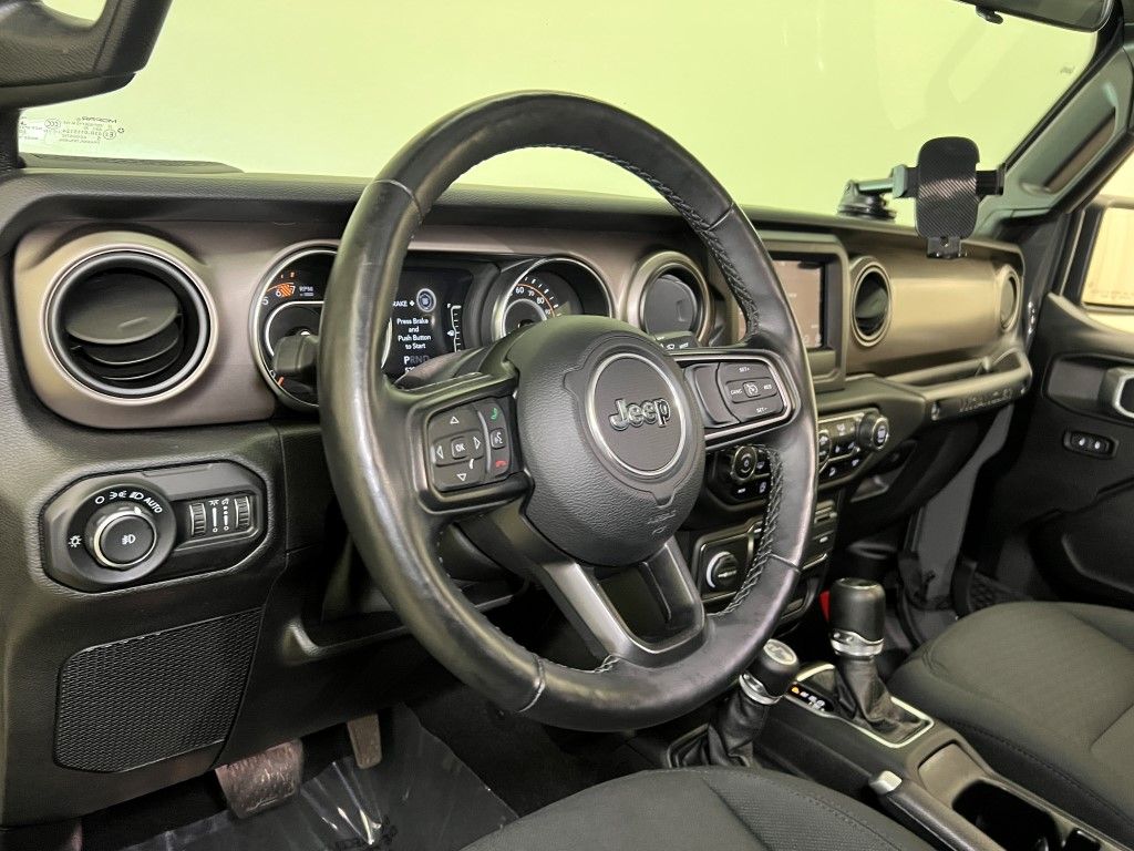 Thumbnail: 2020 Jeep Wrangler - 24