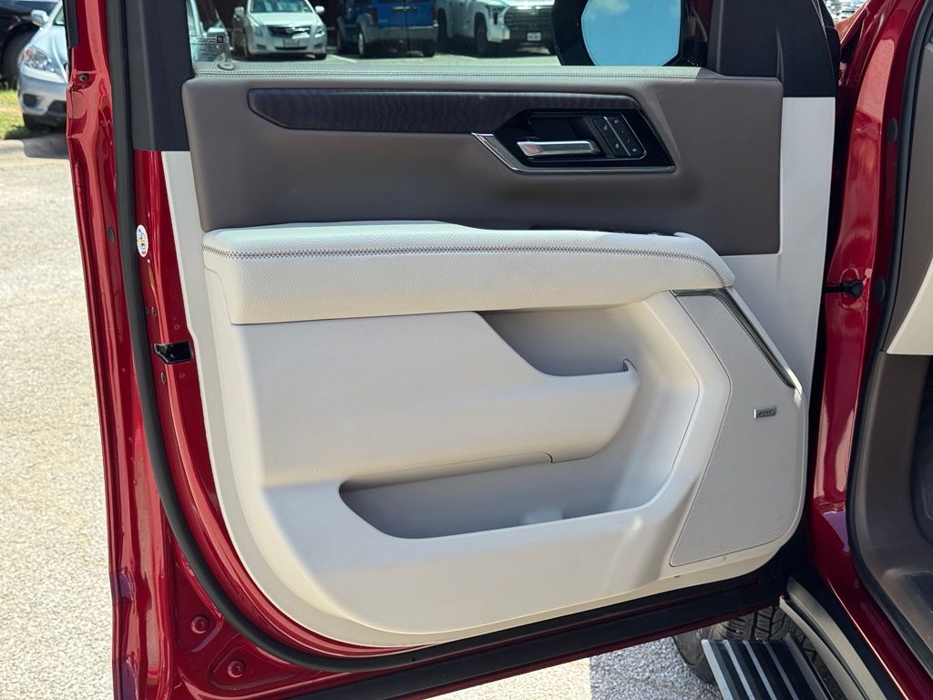 Used Car 2025 Gmc Yukon  Denali For Sale Under $70,000 In Austin, Texas