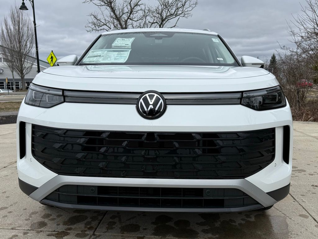 New 2026 White Volkswagen 2.0T SE image 3