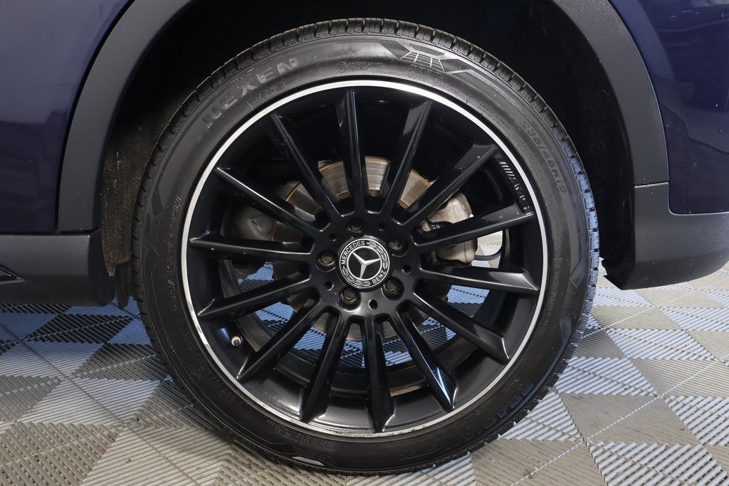 Thumbnail: 2018 Mercedes-Benz GLA - 16