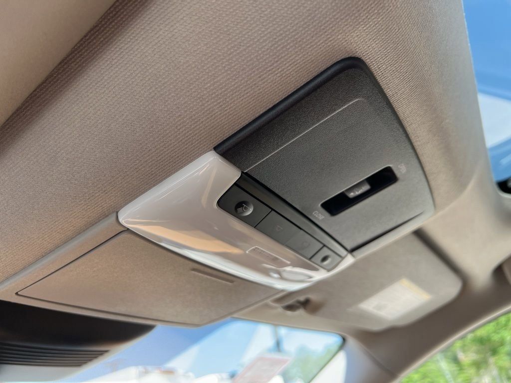2025 Aspen White Tricoat Nissan Sentra SV FWD Sedan