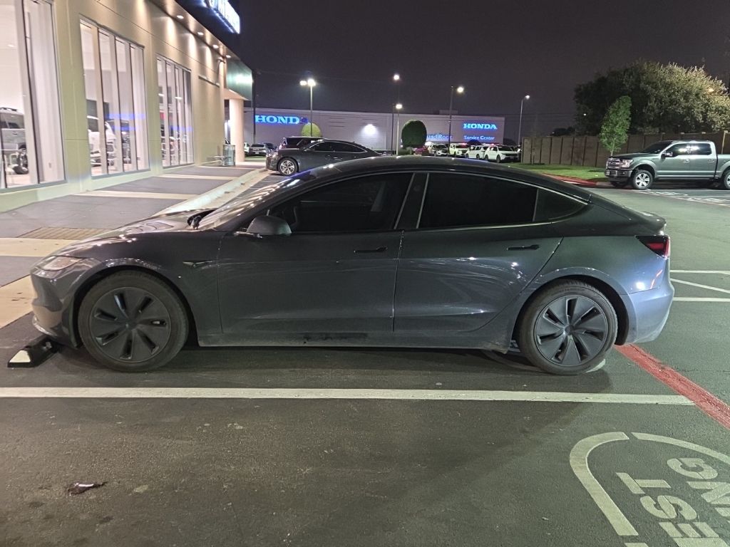 Thumbnail: 2024 Tesla Model 3 - 9