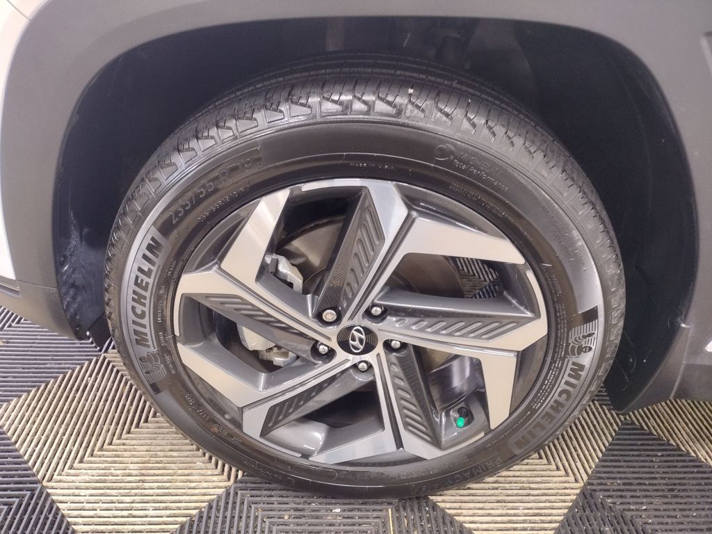 2023 Hyundai Tucson Limited photo 2