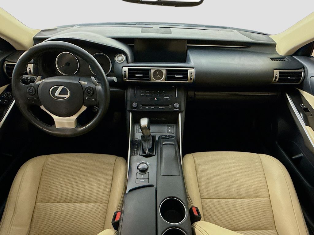 Thumbnail: 2014 Lexus IS - 13