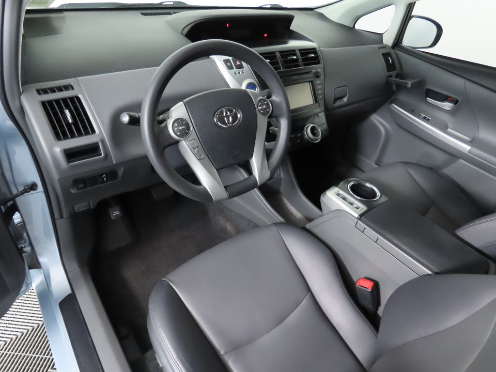 2012 Toyota Prius v Five 9