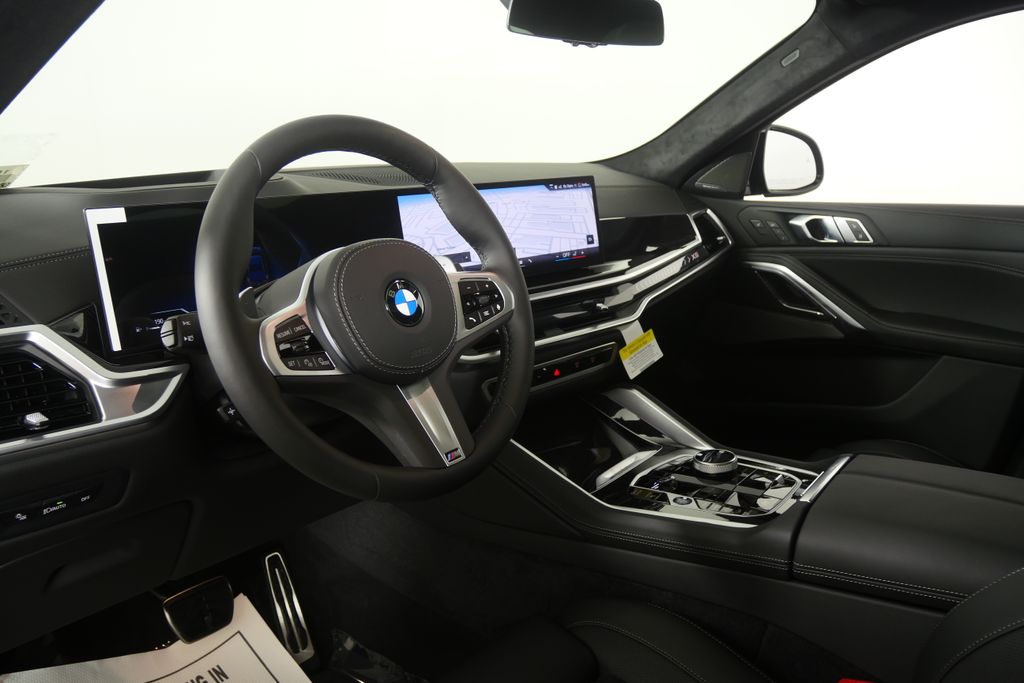 Thumbnail: 2027 BMW X6 - 12