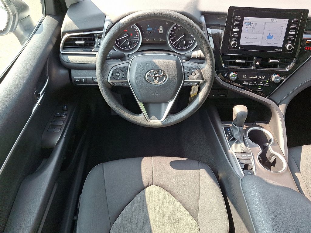 Thumbnail: 2023 Toyota Camry - 11