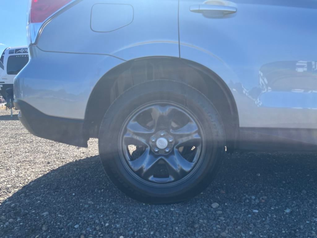 2018 Ice Silver Metallic Subaru Forester 2.5i AWD SUV
