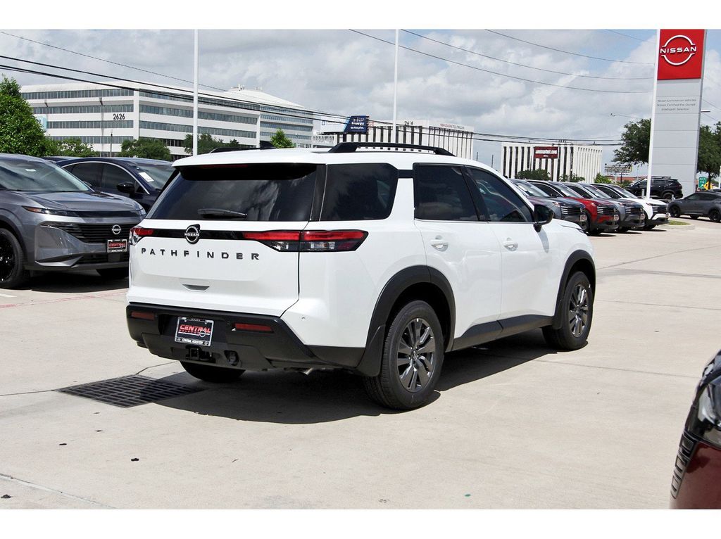 2026 Nissan Pathfinder SV - 3