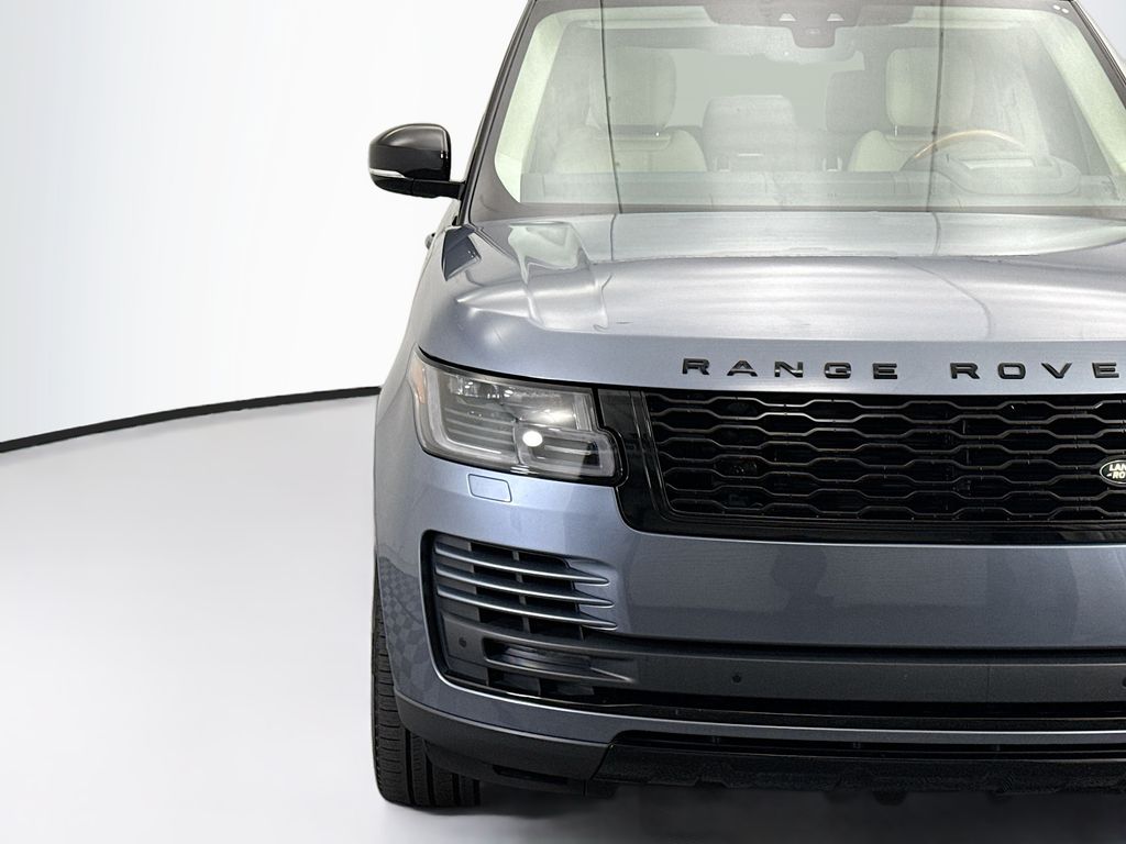 Thumbnail: 2020 Land Rover Range Rover - 12