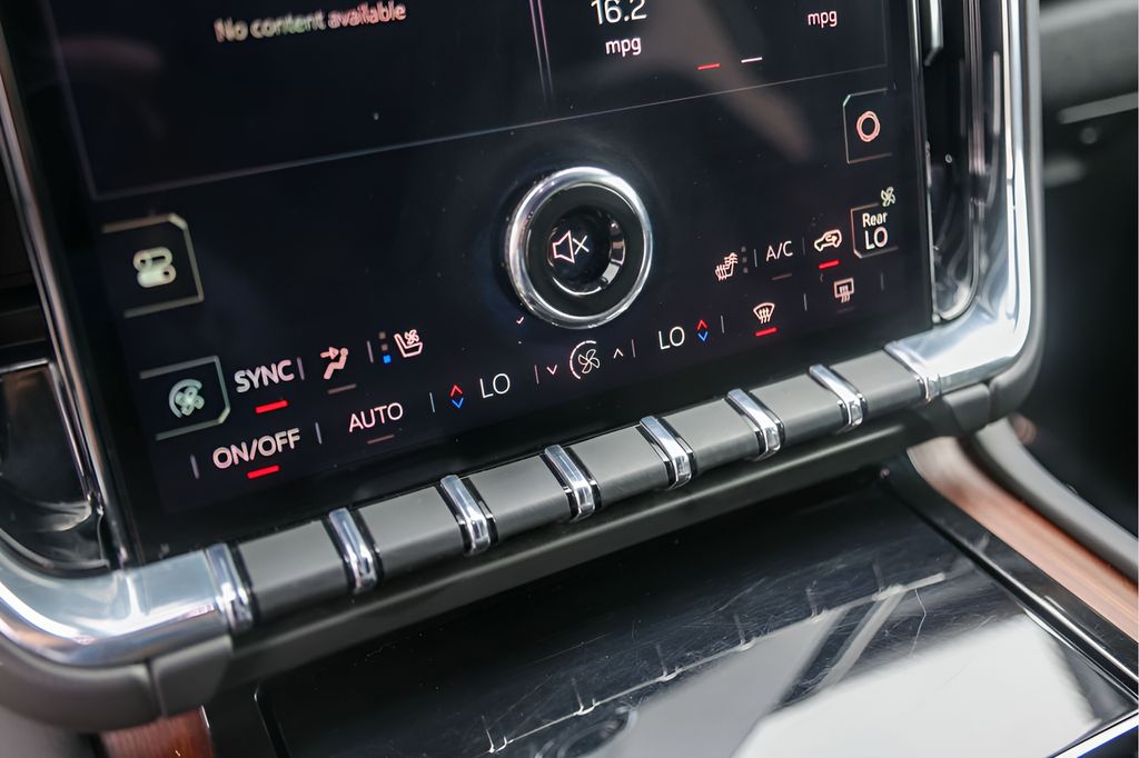 Used Car 2025 Gmc Yukon  Denali For Sale Under $80,000 In Austin, Texas