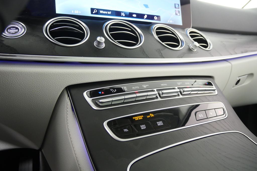 Thumbnail: 2023 Mercedes-Benz E-Class - 26