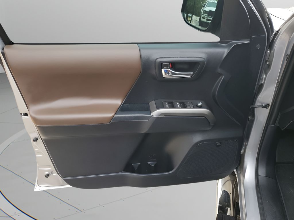 Used Car 2018 Toyota Tacoma  Limited For Sale Under $30,000 In Austin, Texas