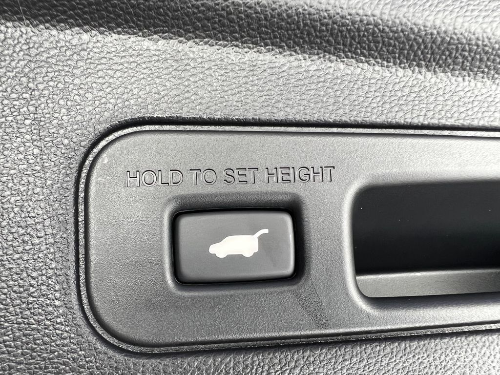 new 2026 Acura MDX car, priced at $64,450