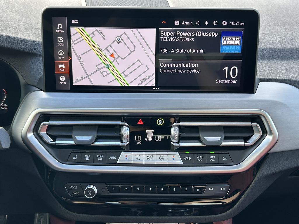 Thumbnail: 2025 BMW X4 - 24