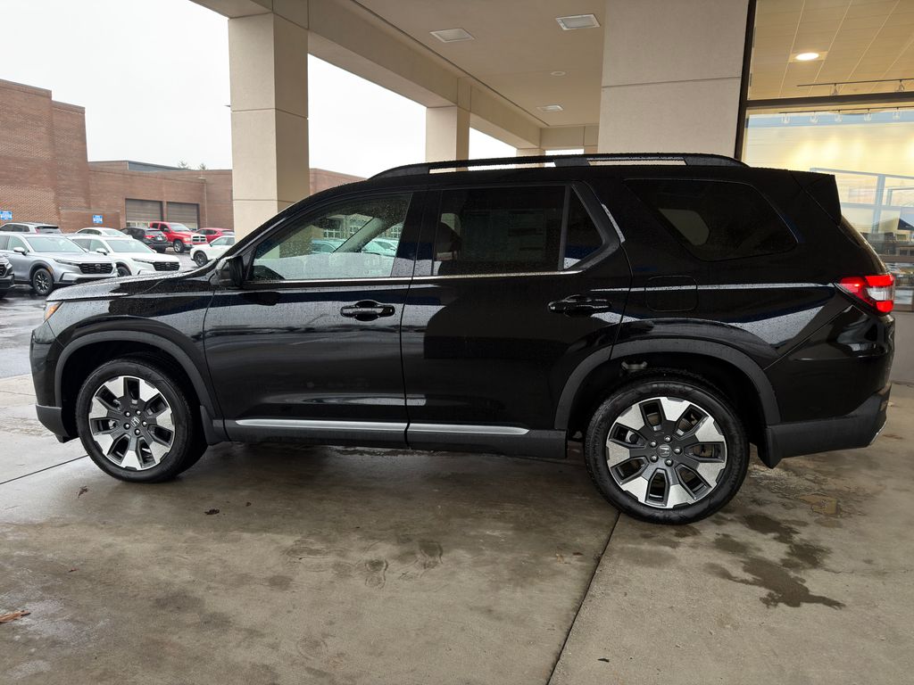 Thumbnail: 2026 Honda Pilot - 2