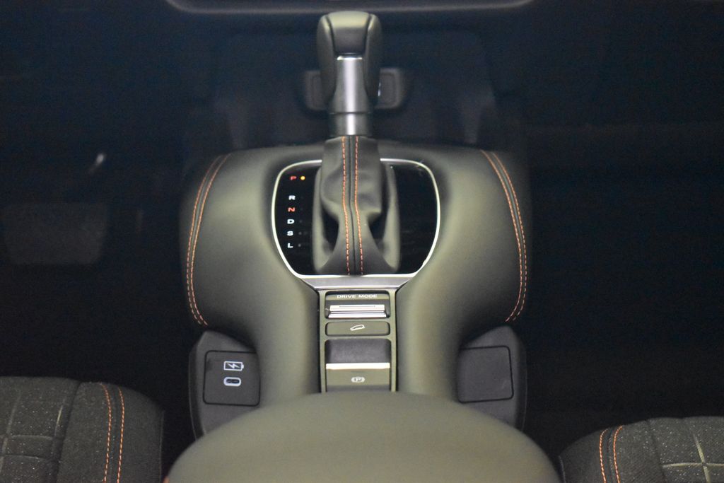 Thumbnail: 2027 Honda HR-V - 13