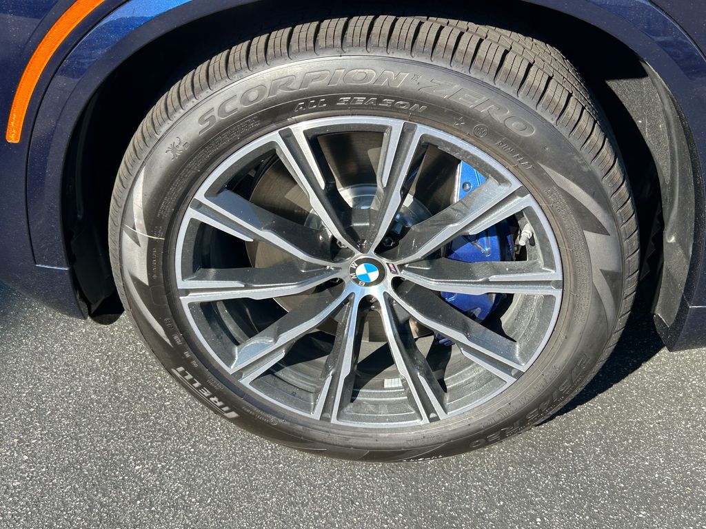 Thumbnail: 2026 BMW X5 - 3