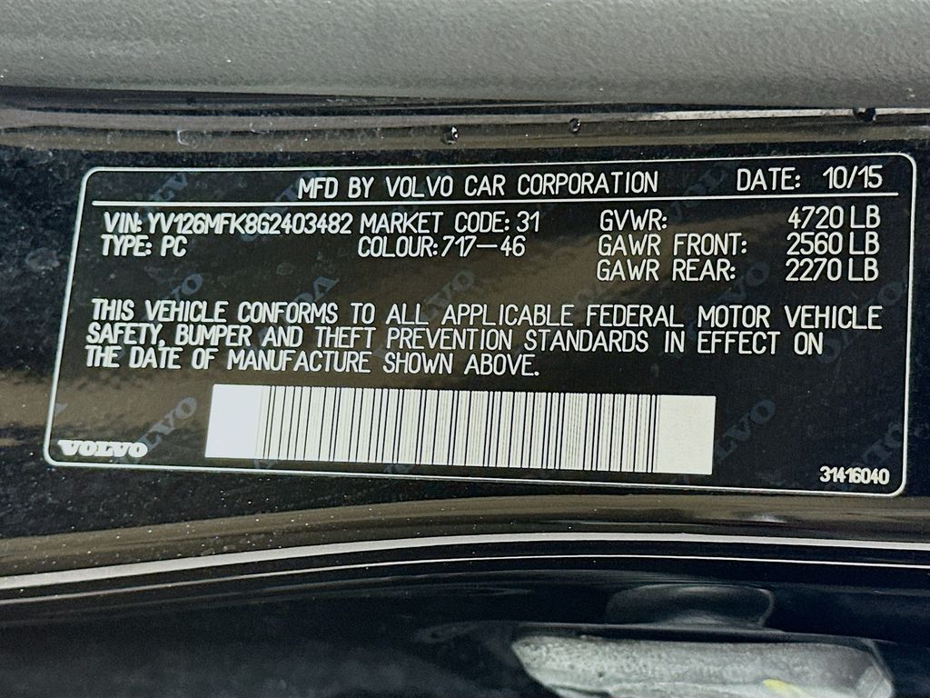 Thumbnail: 2016 Volvo S60 - 32