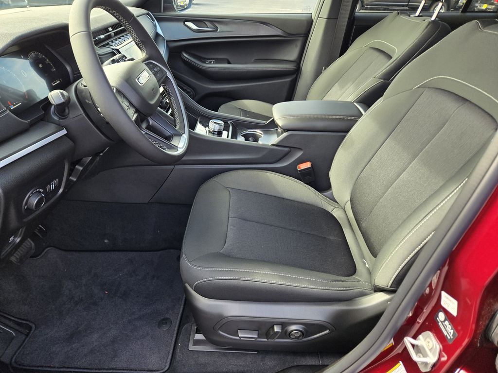2026 Jeep Grand Cherokee Laredo - 6
