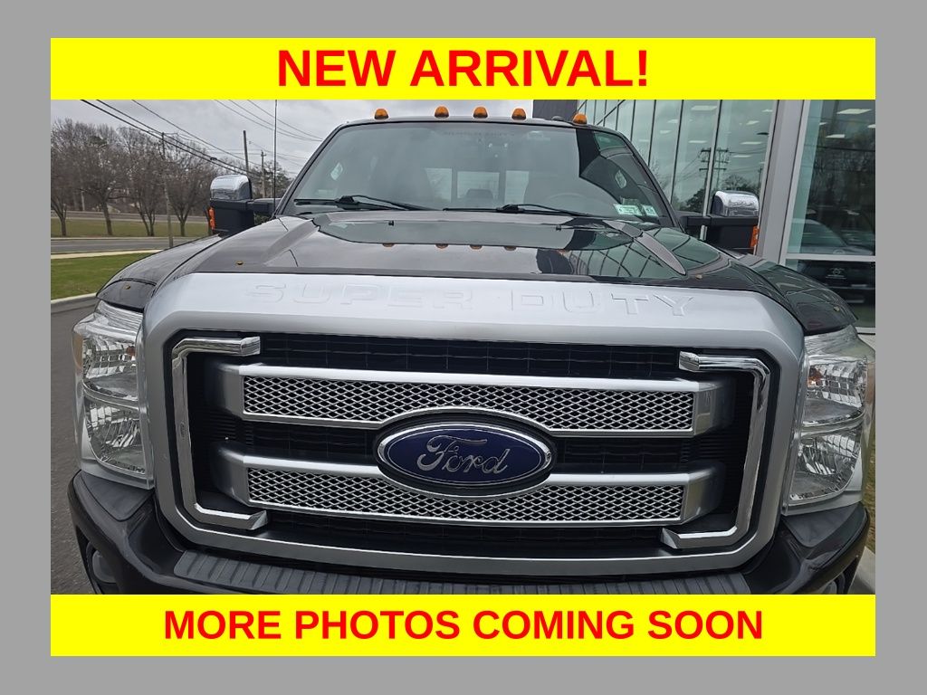 2015 Ford F-350 Super Duty Platinum Crew Cab LB DRW 4WD