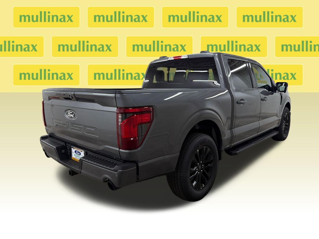 New 2026 Gray Ford XLT image 3