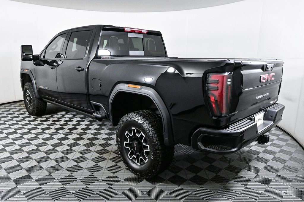 2024 GMC Sierra 2500HD AT4X 4