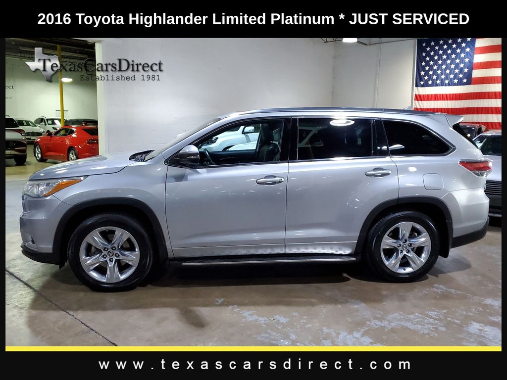 2016 Toyota Highlander Limited Platinum V6 13