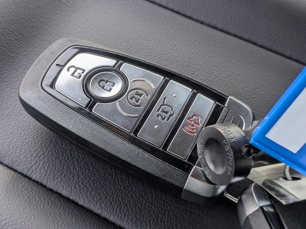 2025 Ford Expedition Platinum MAX