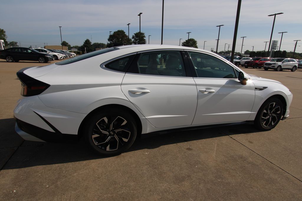 Used 2024 Hyundai Sonata Sedan