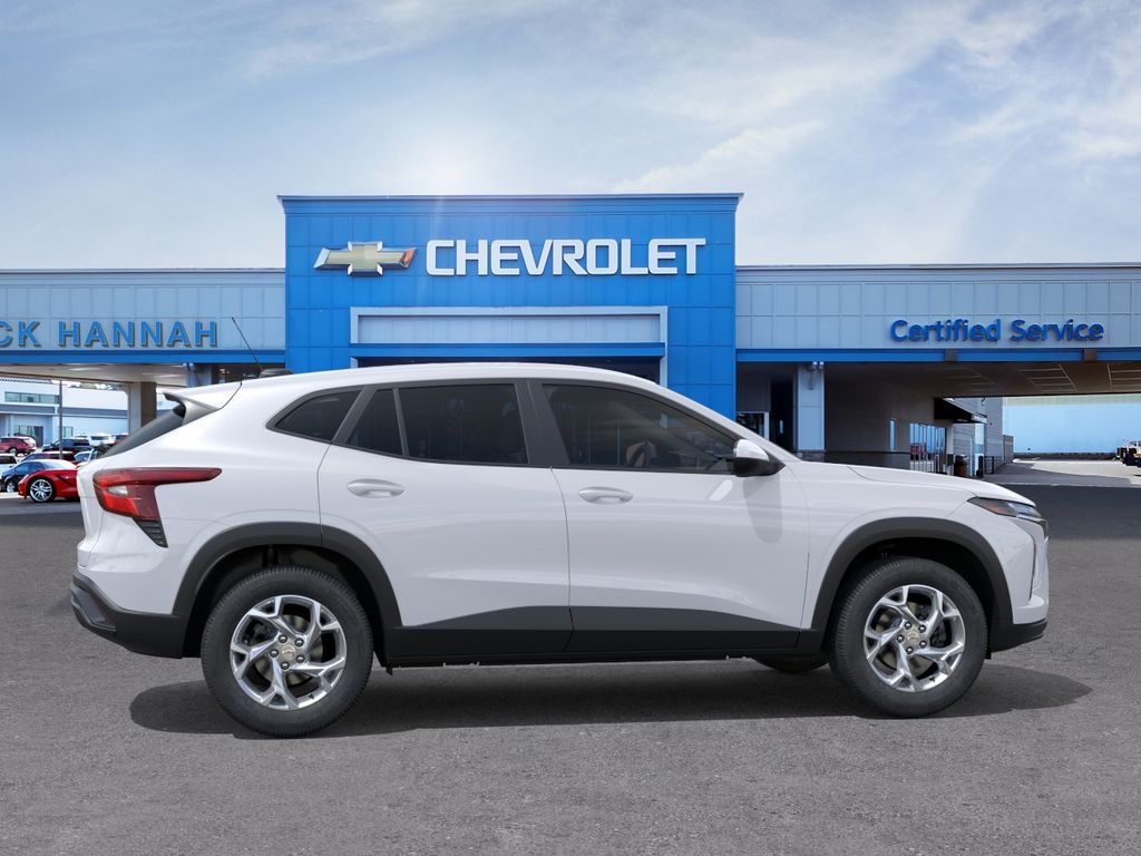 2026 Chevrolet Trax LS