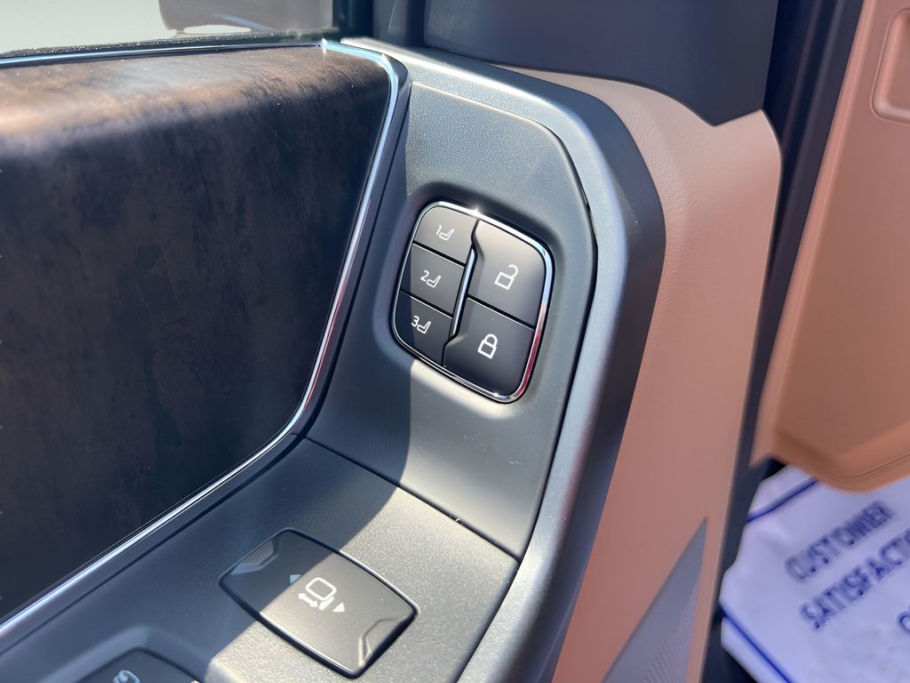 2025 Ford F-350SD