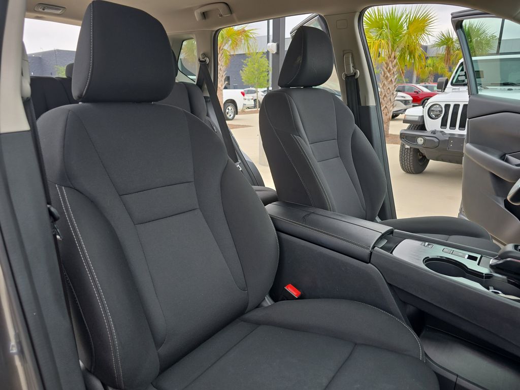 2024 Gun Metallic Nissan Rogue S FWD SUV