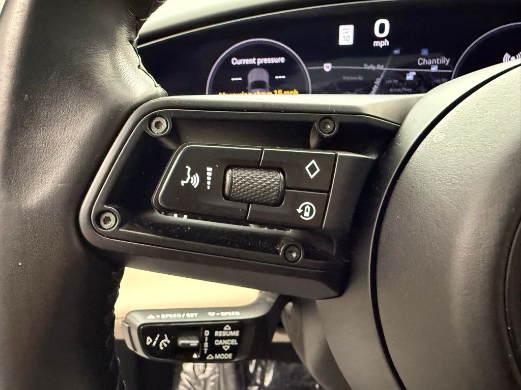 Thumbnail: 2021 Porsche Taycan - 12