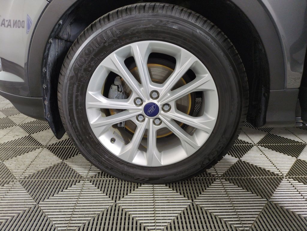 Used 2017 Ford Escape SE For Sale in Fort Wayne, IN