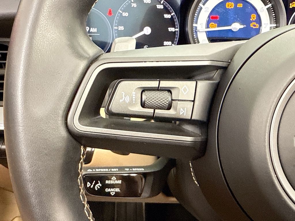 Thumbnail: 2022 Porsche 911 - 19