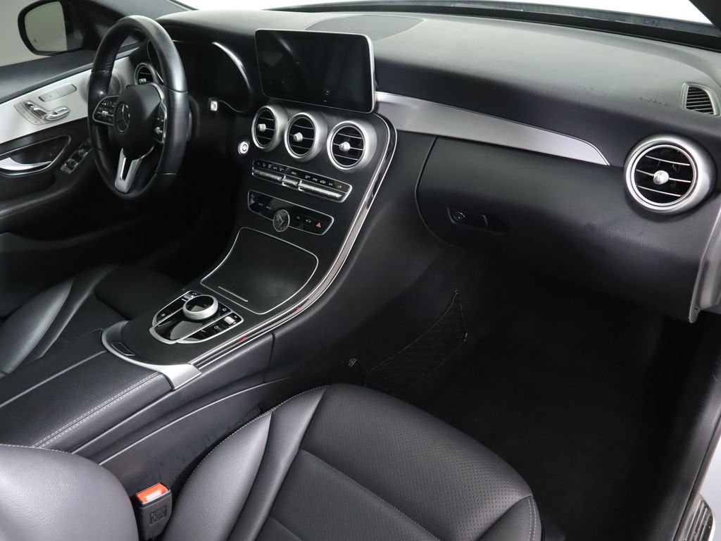 Thumbnail: 2020 Mercedes-Benz C-Class - 17