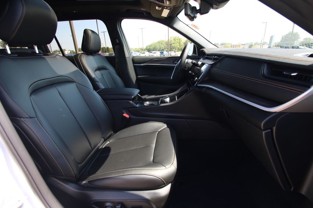 New 2026 Jeep Grand Cherokee L SUV