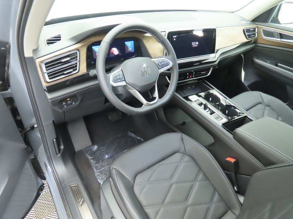 Thumbnail: 2026 Volkswagen Atlas - 9