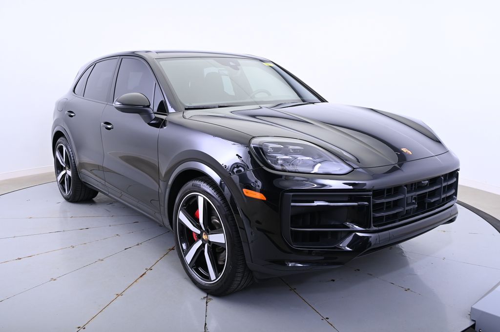 2024 Porsche Cayenne S 9