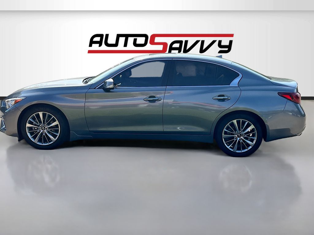 Used 2022 Gray INFINITI LUXE image 4